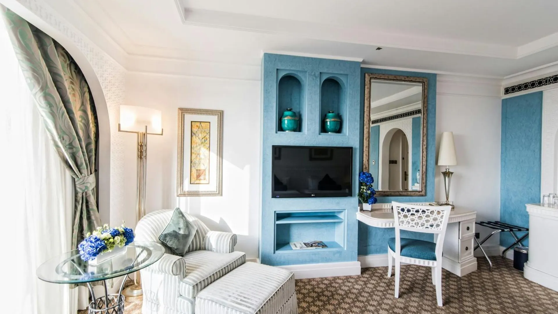Al Habtoor Grand Resort, Autograph Collection Dubai