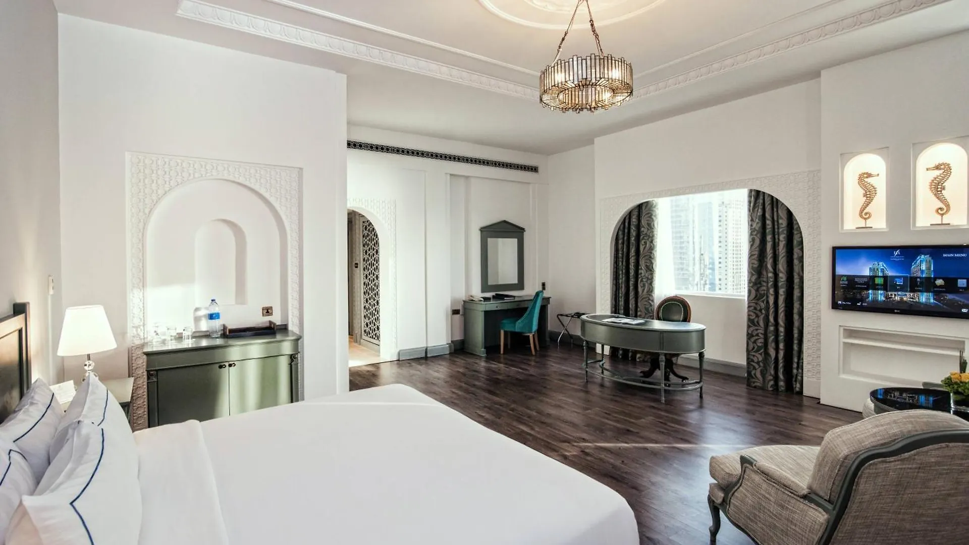 Al Habtoor Grand Resort, Autograph Collection Dubai Resort