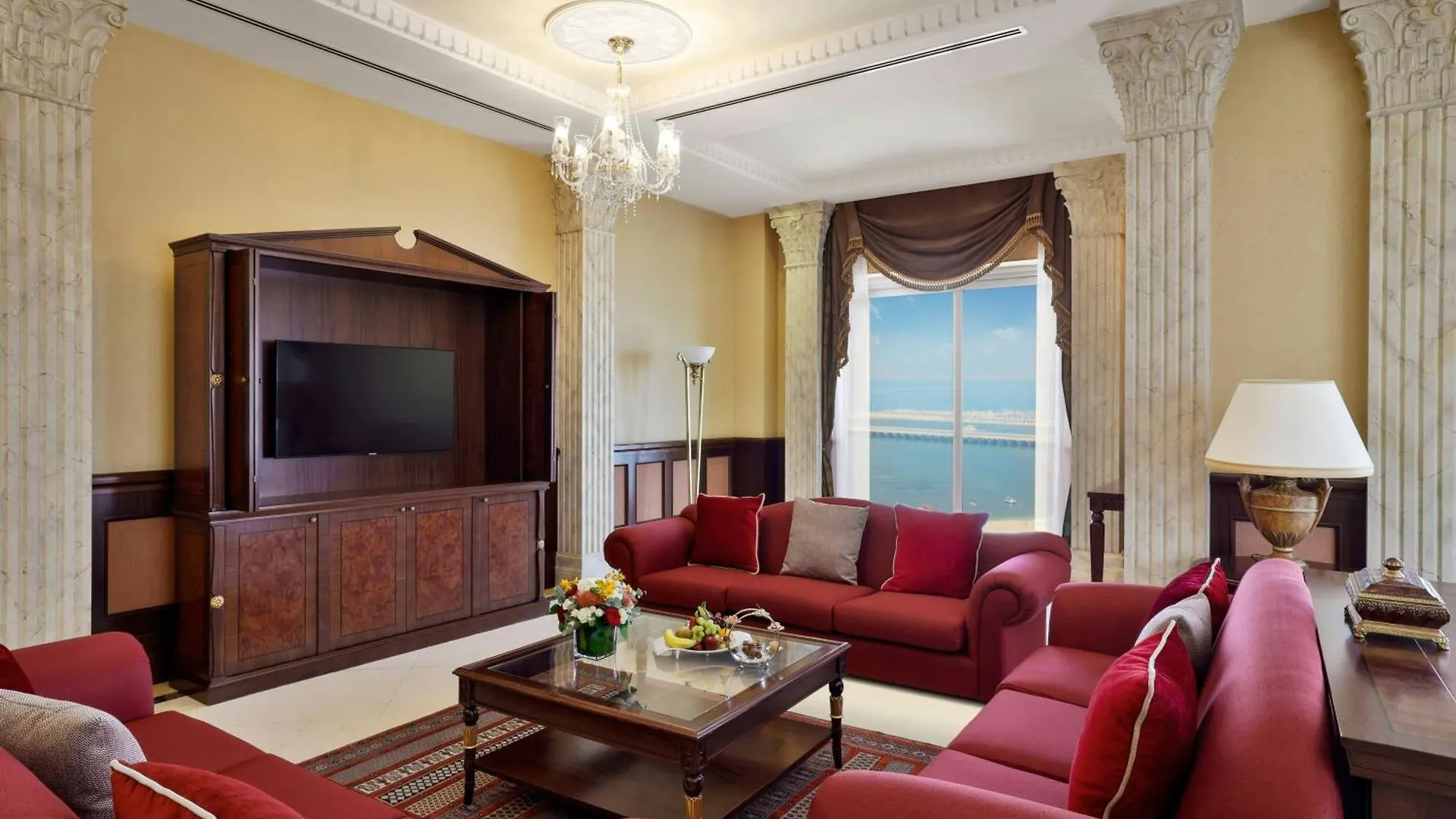 ***** Semesteranläggning (resort) Al Habtoor Grand Resort, Autograph Collection Dubai Förenade Arabemiraten