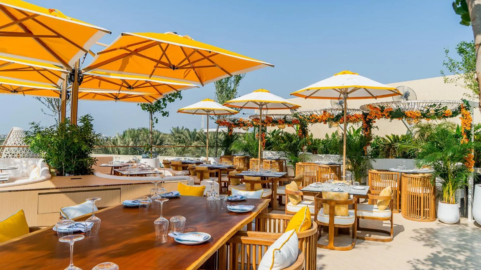 Semesteranläggning (resort) Al Habtoor Grand Resort, Autograph Collection Dubai