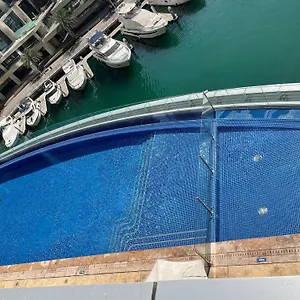 Apartment Cayan Tower Luxury With Sea View