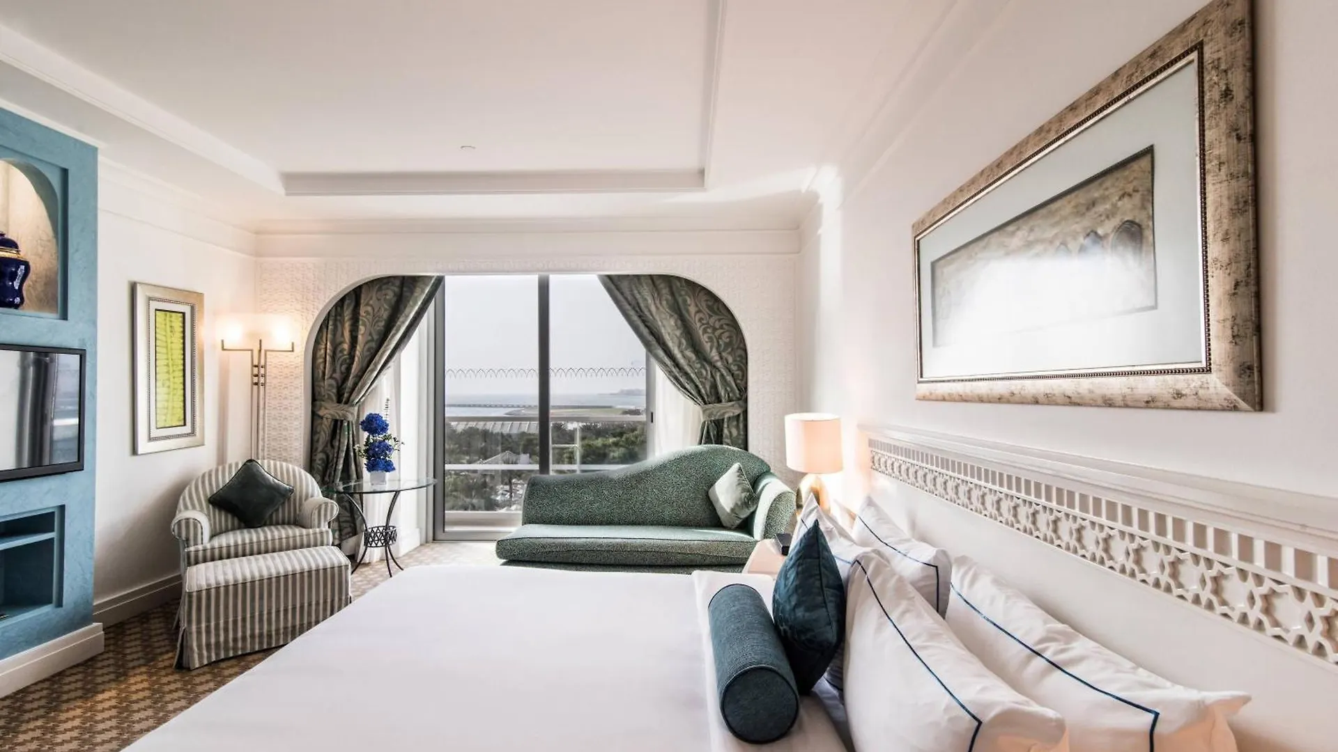 Resort Al Habtoor Grand Resort, Autograph Collection Dubai